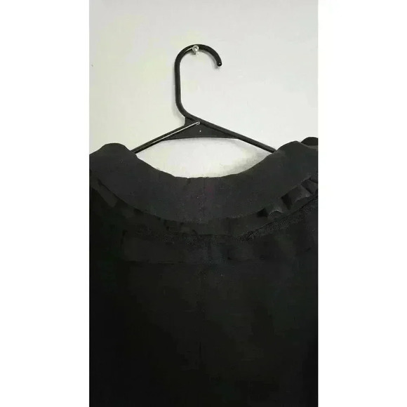 T Tahari Women's Black Faux Fur Vest with Ruffle Neck Size S - Picture 4 of 5